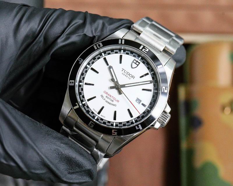 Tudor 42mm 092807